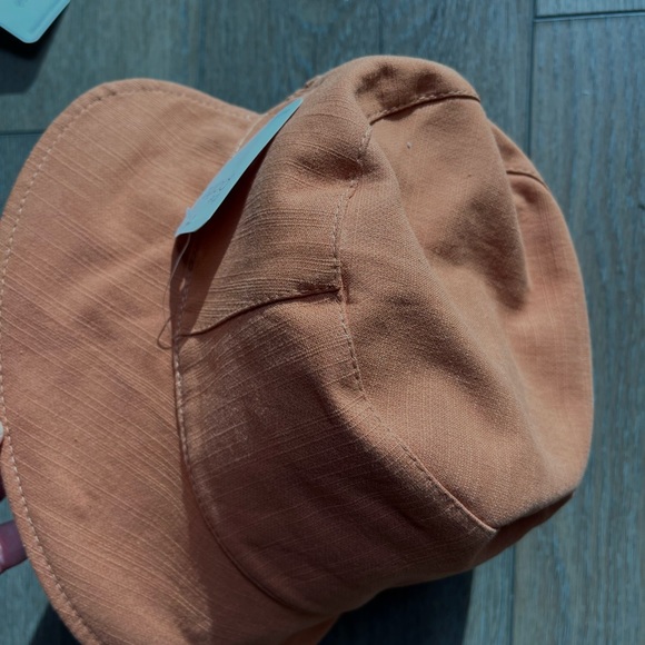 Reversible cotton golf hat - Picture 3 of 8